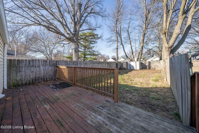 519 Brentwood Ave, Louisville, KY 40215