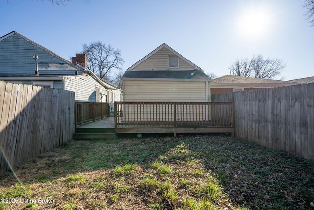 519 Brentwood Ave, Louisville, KY 40215