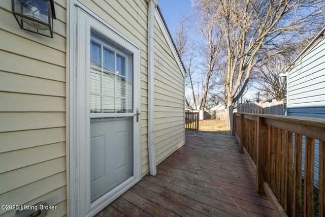 519 Brentwood Ave, Louisville, KY 40215