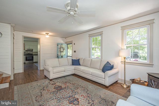 3005 BRISTOL RD, Warrington, PA 18976