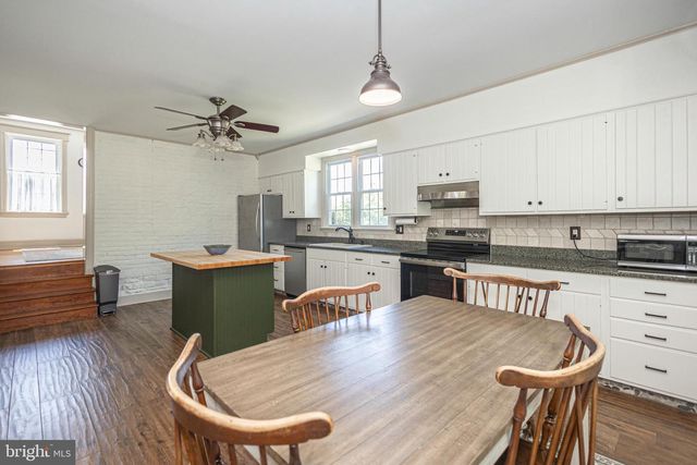 3005 BRISTOL RD, Warrington, PA 18976
