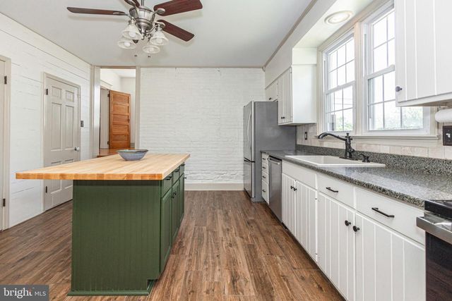3005 BRISTOL RD, Warrington, PA 18976