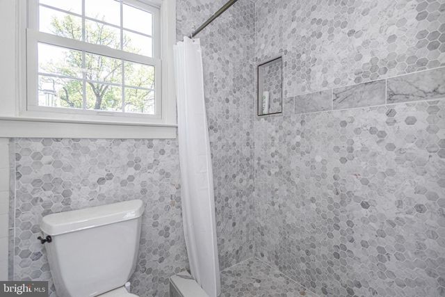 3005 BRISTOL RD, Warrington, PA 18976