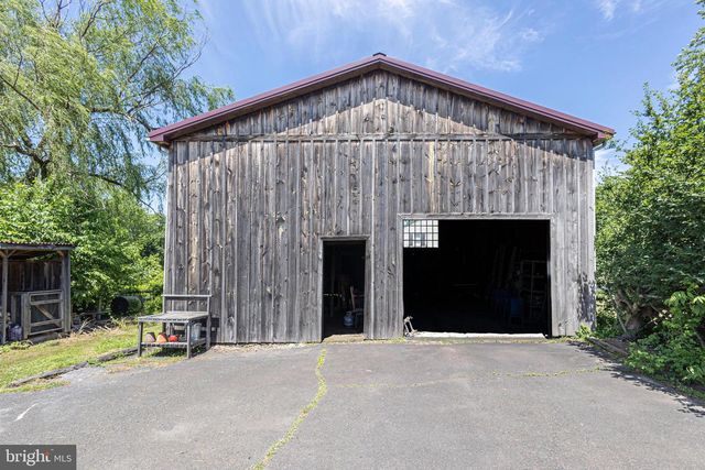 3005 BRISTOL RD, Warrington, PA 18976