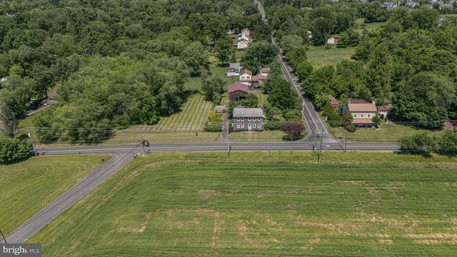 3005 BRISTOL RD, Warrington, PA 18976