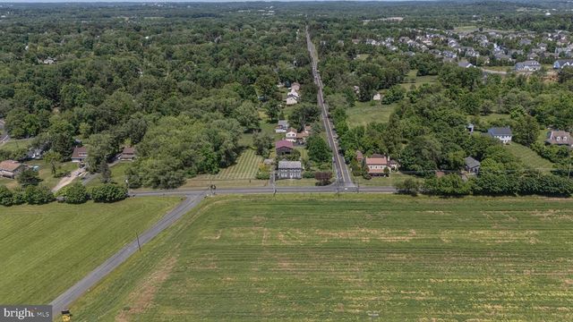 3005 BRISTOL RD, Warrington, PA 18976