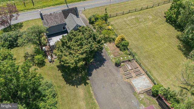 3005 BRISTOL RD, Warrington, PA 18976