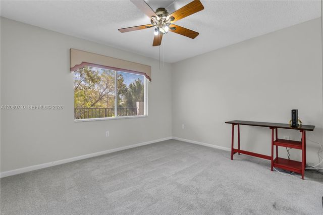 750 SW 138th Ave 304F, Pembroke Pines, FL 33027