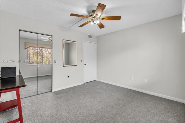 750 SW 138th Ave 304F, Pembroke Pines, FL 33027