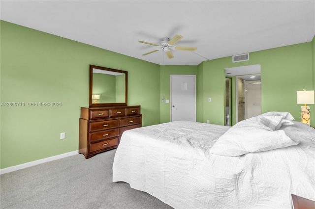 750 SW 138th Ave 304F, Pembroke Pines, FL 33027