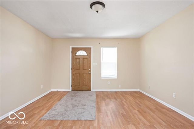 3614 E New York Street, Indianapolis, IN 46201