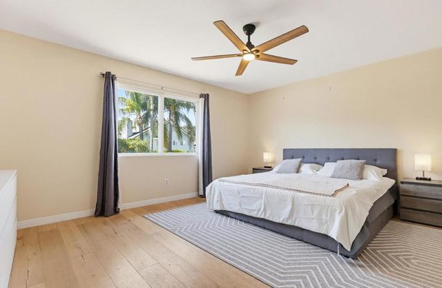 18120 Jaguar Court, Tarzana, CA 91335