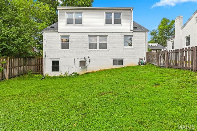 7505 Nottingham Avenue, Shrewsbury, MO 63119