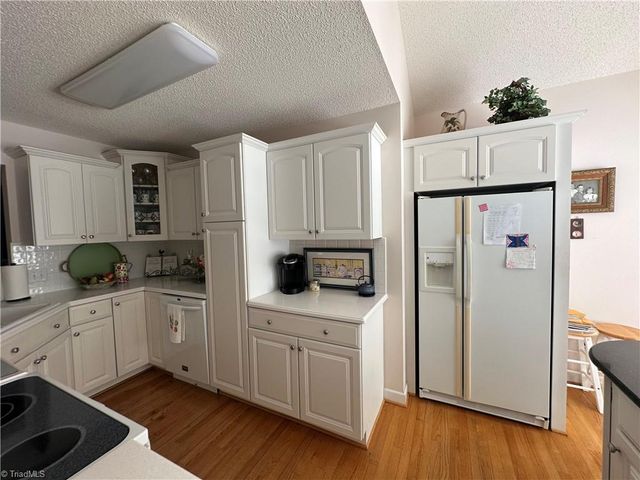 136 Valleybrook Drive, Elkin, NC 28621