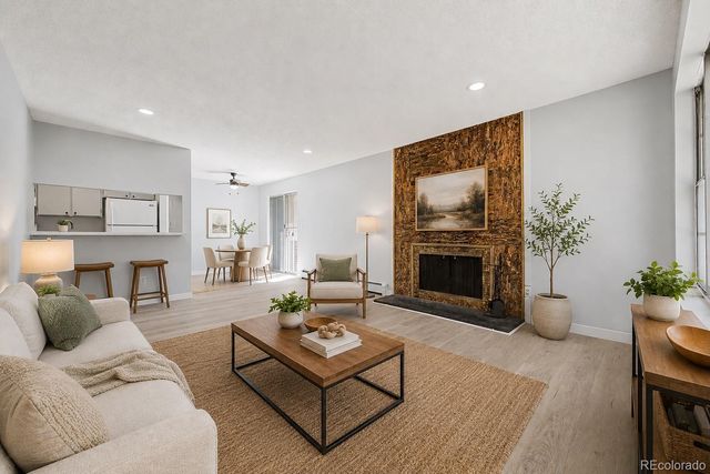 21 Newark Street D, Aurora, CO 80012