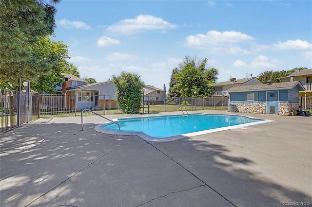 21 Newark Street D, Aurora, CO 80012