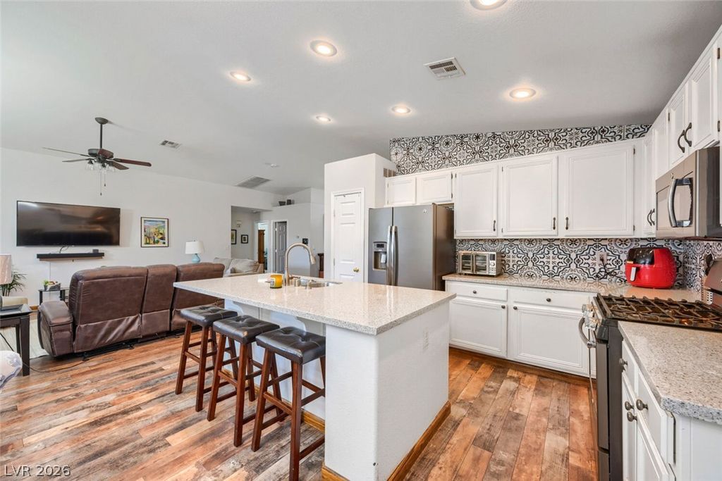 317 Maritocca Avenue, North Las Vegas, NV 89031 — photo 4