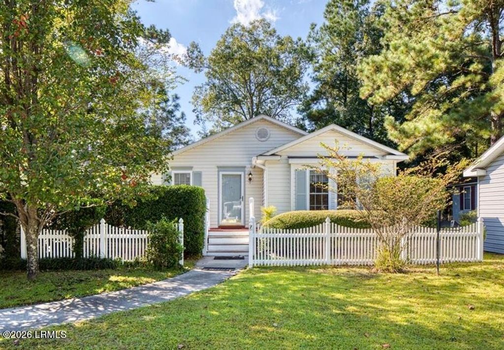 7 Shelterwood Lane, Bluffton, SC 29910