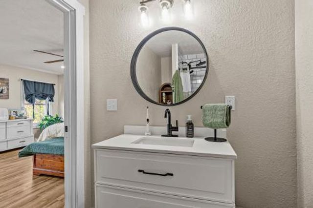 1514 State Hwy Ff, Ava, MO 65608