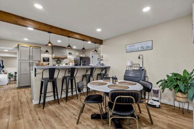 1514 State Hwy Ff, Ava, MO 65608