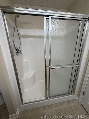 12121 Pinta Place, Sellersburg, IN 47172