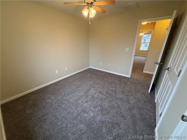 12121 Pinta Place, Sellersburg, IN 47172