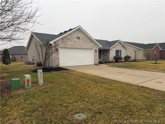 12121 Pinta Place, Sellersburg, IN 47172