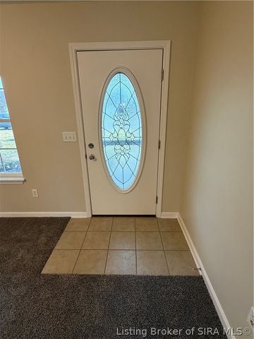 12121 Pinta Place, Sellersburg, IN 47172