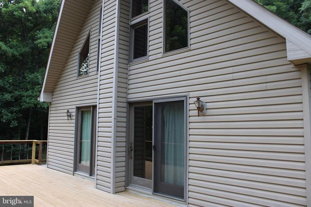 957 BUTLERS CHAPEL RD, Martinsburg, WV 25403