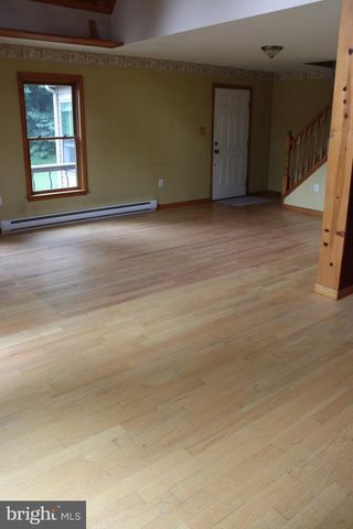 957 BUTLERS CHAPEL RD, Martinsburg, WV 25403