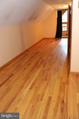 957 BUTLERS CHAPEL RD, Martinsburg, WV 25403