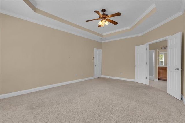 102 Plantation Ct, Lagrange, GA 30240