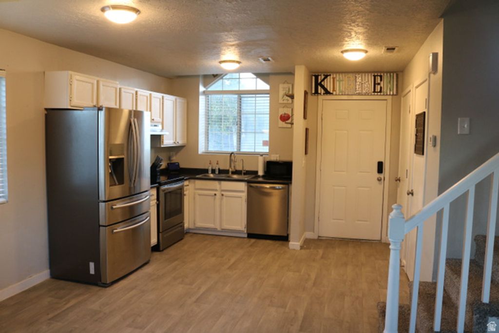 4751 S OLD OXFORD RD, Salt Lake City, UT 84118 — photo 2