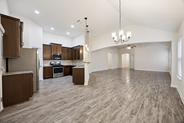 347 Noddy RD, Buda, TX 78610