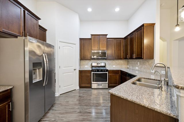 347 Noddy RD, Buda, TX 78610