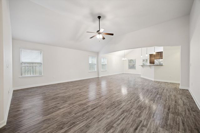347 Noddy RD, Buda, TX 78610