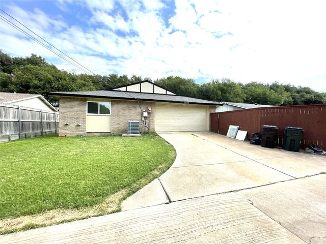 1456 Waterton Drive, Plano, TX 75023
