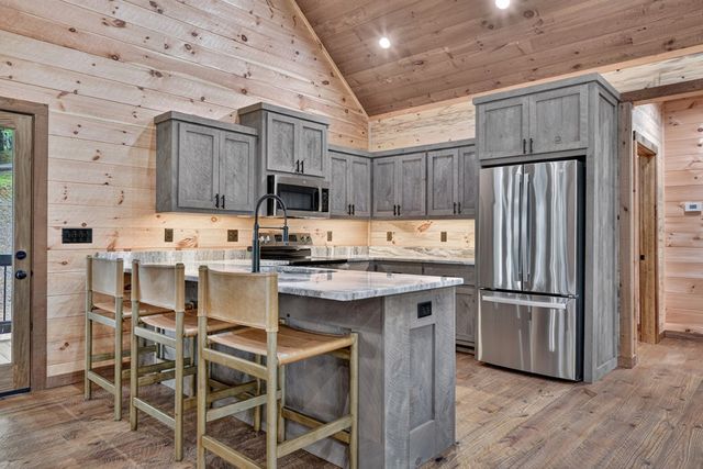 120 Green Ridge Road, Blue Ridge, GA 30513