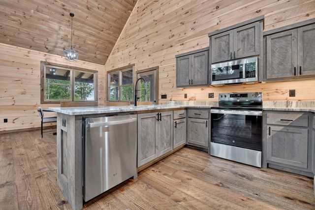 120 Green Ridge Road, Blue Ridge, GA 30513