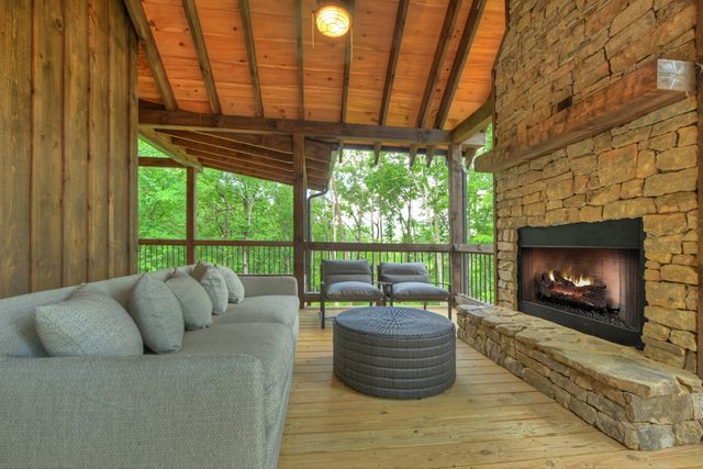 120 Green Ridge Road, Blue Ridge, GA 30513
