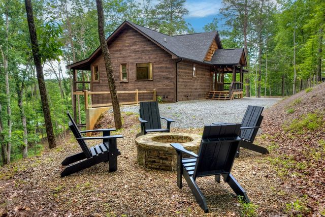 120 Green Ridge Road, Blue Ridge, GA 30513