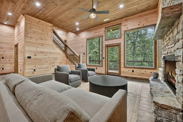 120 Green Ridge Road, Blue Ridge, GA 30513