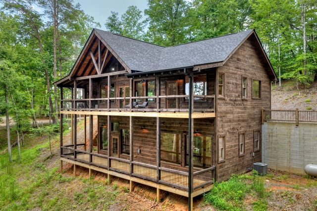 120 Green Ridge Road, Blue Ridge, GA 30513