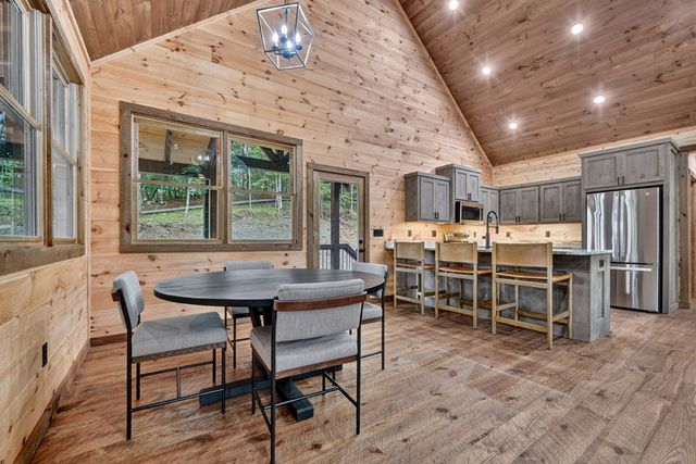 120 Green Ridge Road, Blue Ridge, GA 30513