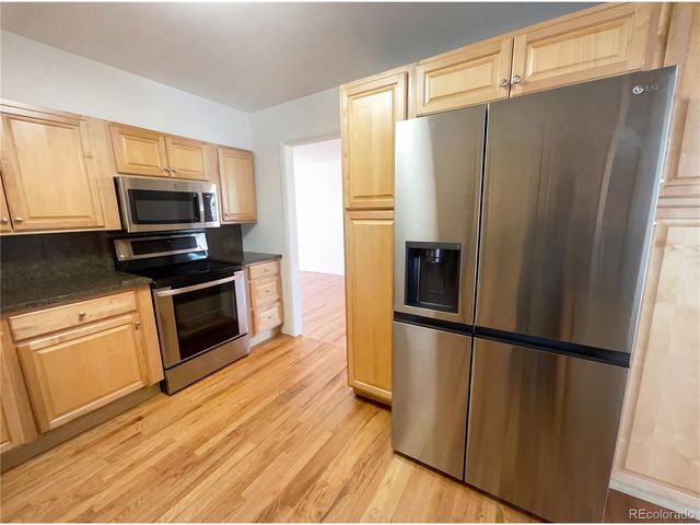 3395 W Saratoga Ave, Englewood, CO 80110