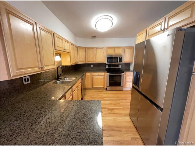 3395 W Saratoga Ave, Englewood, CO 80110