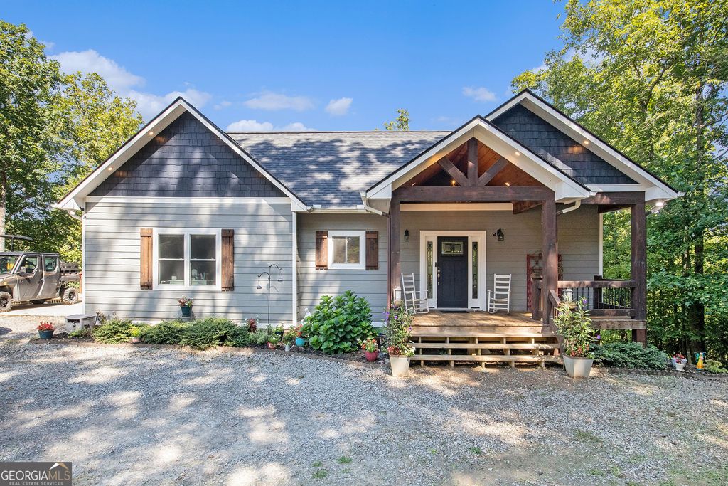 125 Winding Creek Road, Blue Ridge, GA 30513