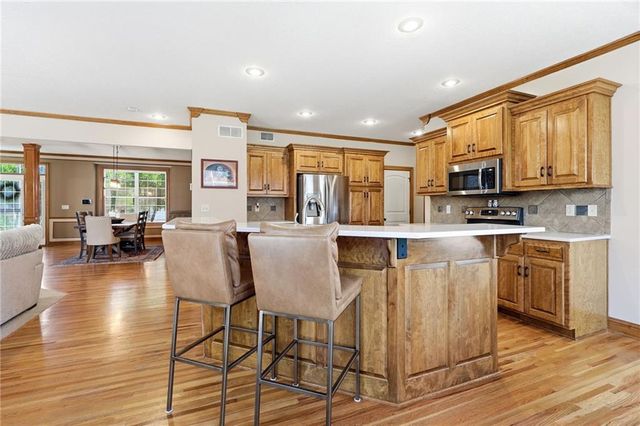 2210 NE 109th Terrace, Kansas City, MO 64155
