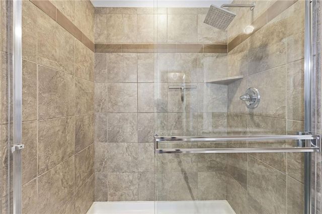 2210 NE 109th Terrace, Kansas City, MO 64155