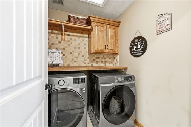 2210 NE 109th Terrace, Kansas City, MO 64155